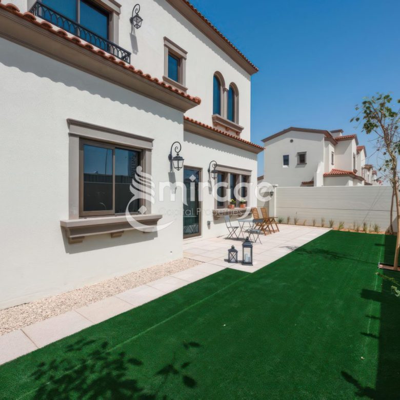 4 Beds + Maid Villa | Toledo | Single Row Mid