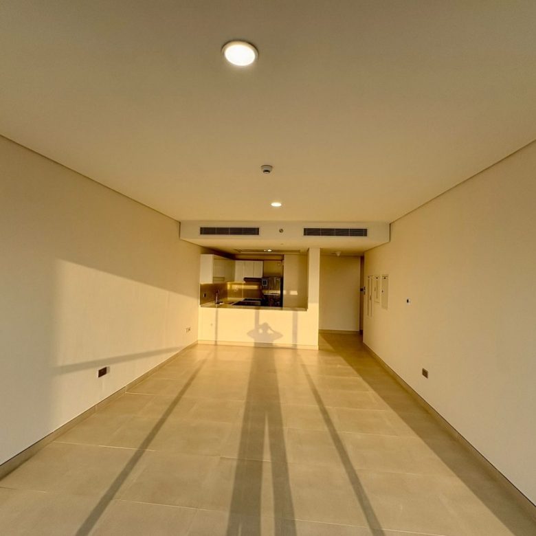 1 Bed Apartment | Radiant Atrium Residence | High Floor
